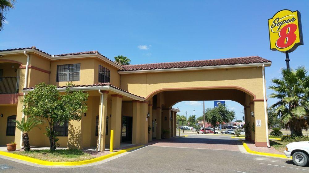 Super 8 By Wyndham Weslaco Exterior foto